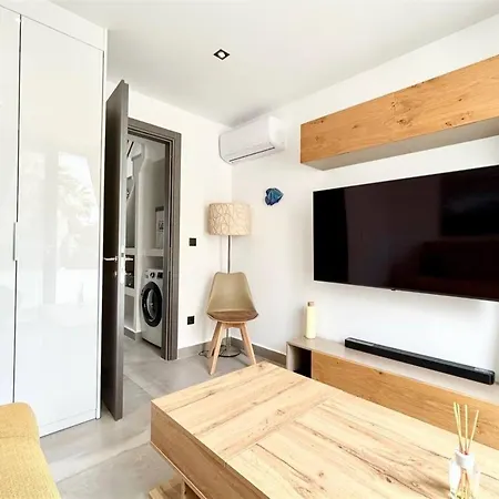 Apartamento Angela Luxury Kallithea 3 Bedrooms 5 Guests *