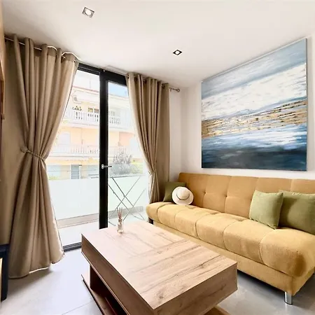 Angela Luxury Kallithea 3 Bedrooms 5 Guests